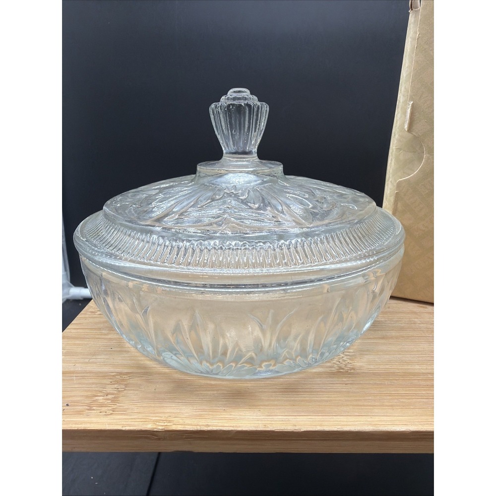 VTG Avon Glass Crystal Candy Dish w/ Lid Vanity Powder Dish New In Box
